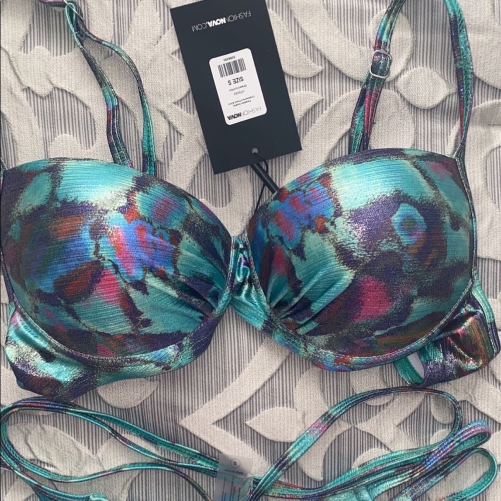 Fashion nova bikini - Picture 3 of 5